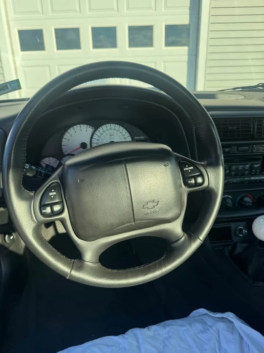 2001 Chevrolet Camaro SS 4th Gen - Image 5 of 10