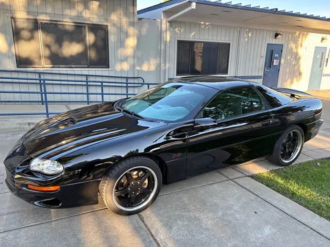 2001 Chevrolet Camaro SS Coupe 2D