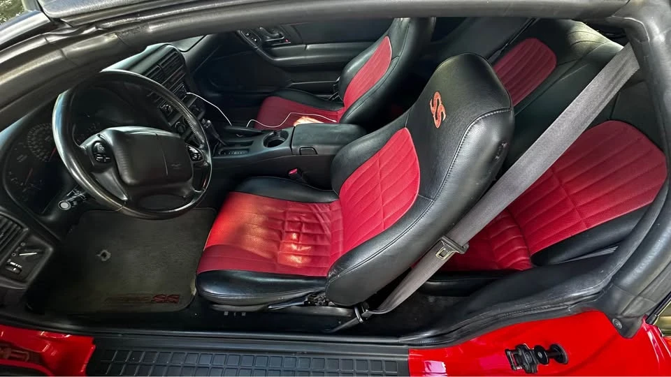 2001 Chevrolet Camaro SS 4th Gen - Image 6 of 10