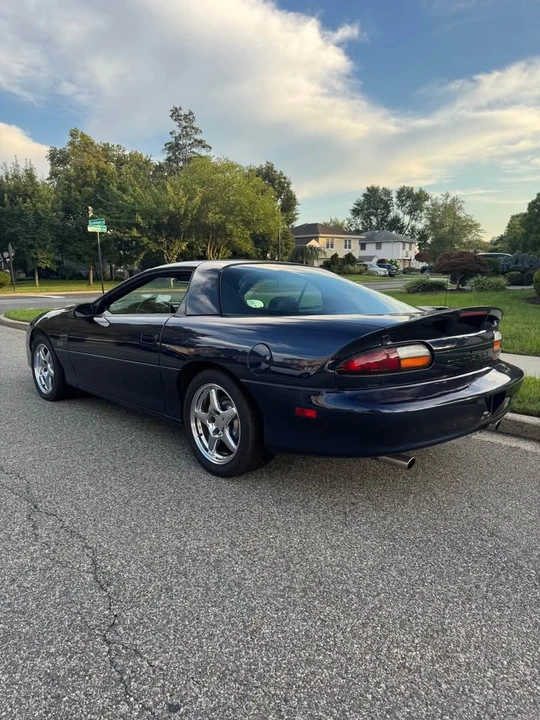 2001 Chevrolet Camaro SS 4th Gen - Image 2 of 6