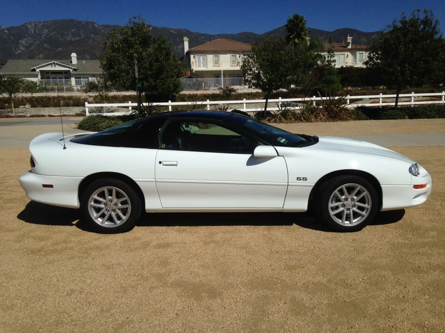 2001 Chevrolet Camaro SS 4th Gen - Image 2 of 8