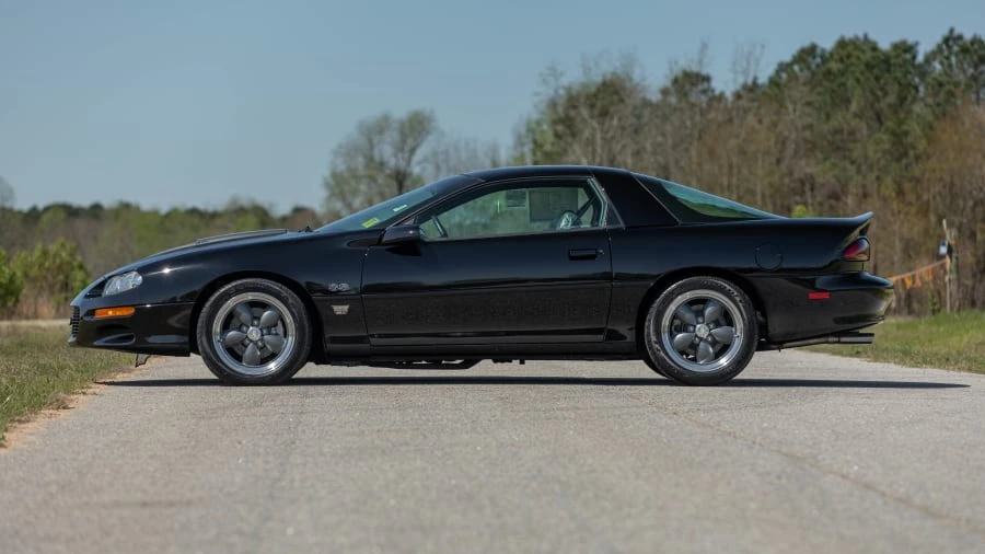 2001 Chevrolet Camaro SS 4th Gen - Image 8 of 27