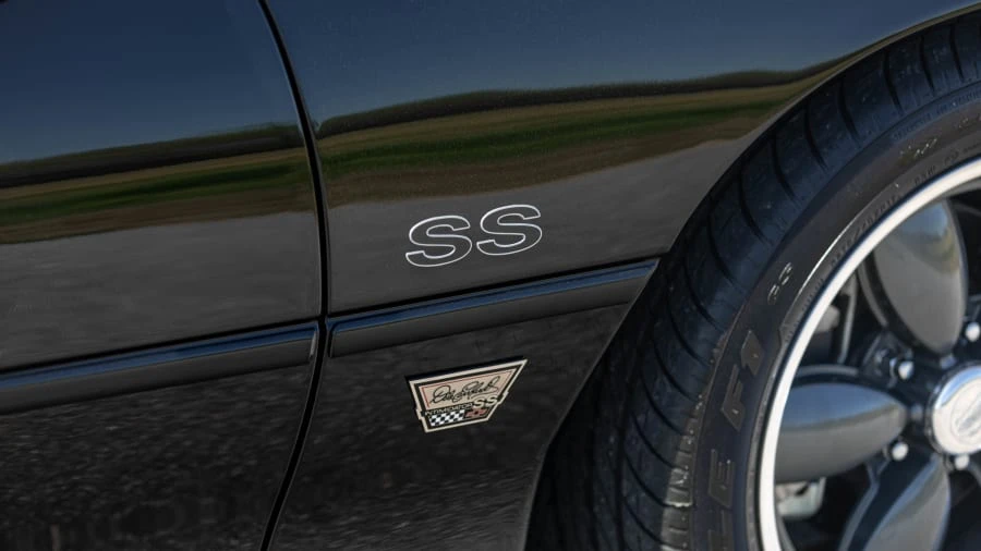 2001 Chevrolet Camaro SS 4th Gen - Image 9 of 27