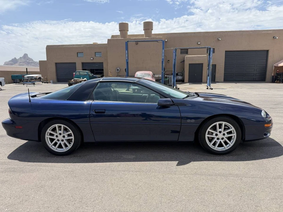 2001 Chevrolet Camaro SS 4th Gen - Image 7 of 16