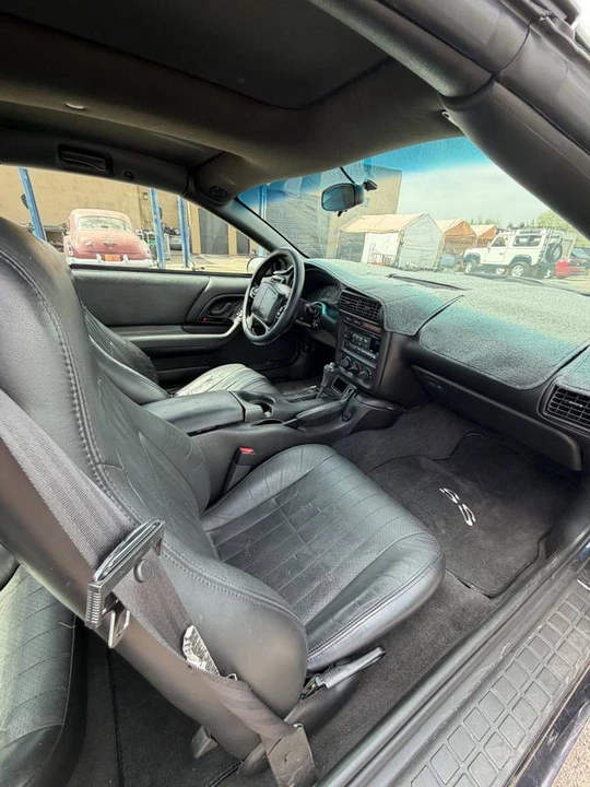 2001 Chevrolet Camaro SS 4th Gen - Image 14 of 16