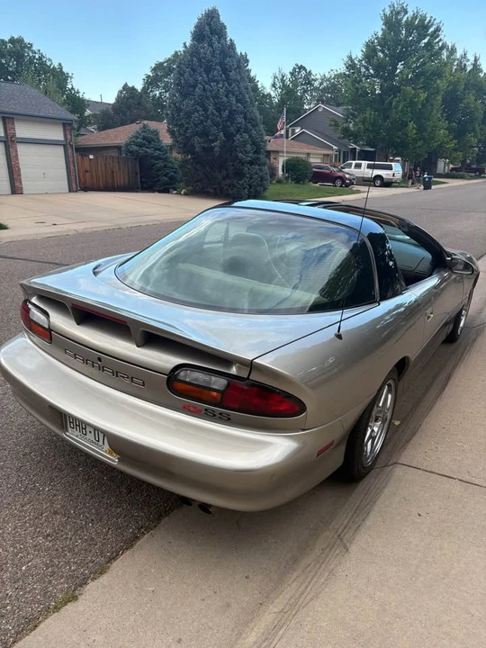 2001 Chevrolet Camaro SS 4th Gen - Image 12 of 15