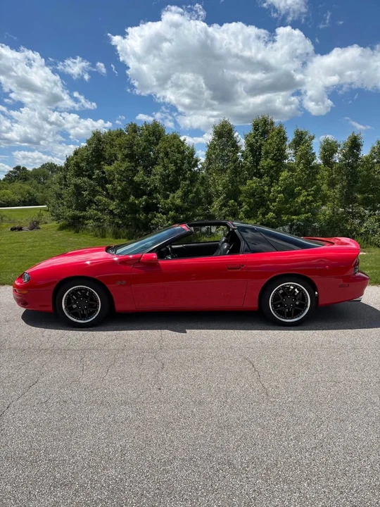 2001 Chevrolet Camaro SS 4th Gen - Image 4 of 20