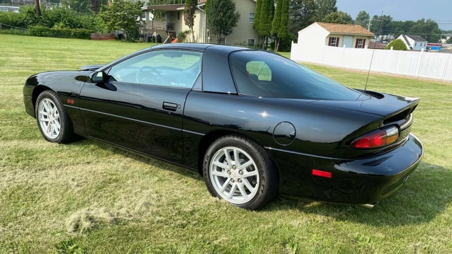 2001 Chevrolet Camaro SS 4th Gen - Image 5 of 22