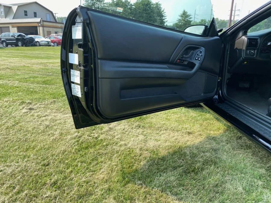 2001 Chevrolet Camaro SS 4th Gen - Image 13 of 22