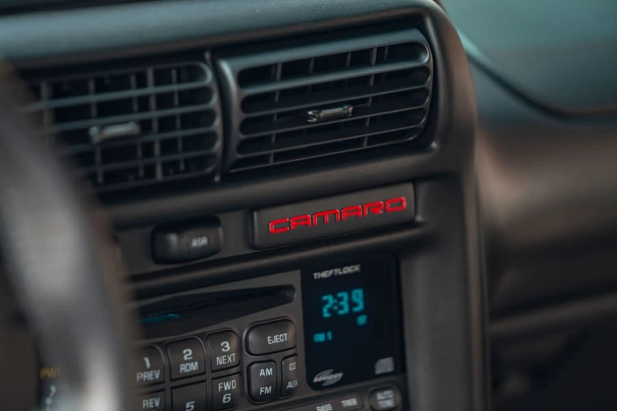 2001 Chevrolet Camaro SS 4th Gen - Image 11 of 16