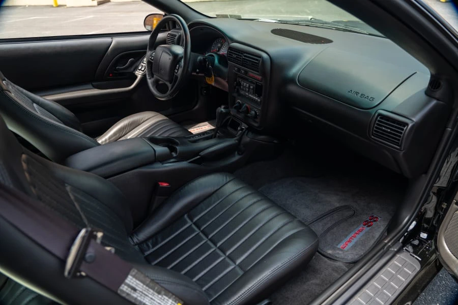 2001 Chevrolet Camaro SS 4th Gen - Image 10 of 16
