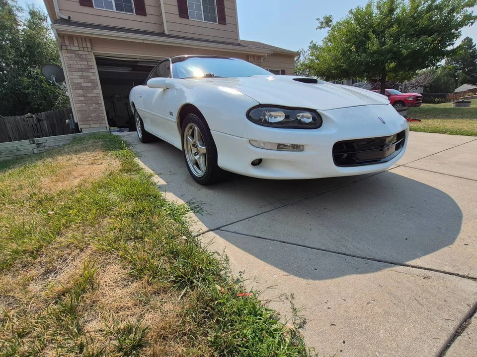 2001 Chevrolet Camaro SS 4th Gen - Image 2 of 21