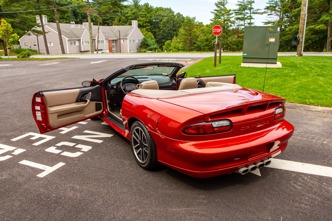 2001 Chevrolet Camaro SS 4th Gen - Image 10 of 31
