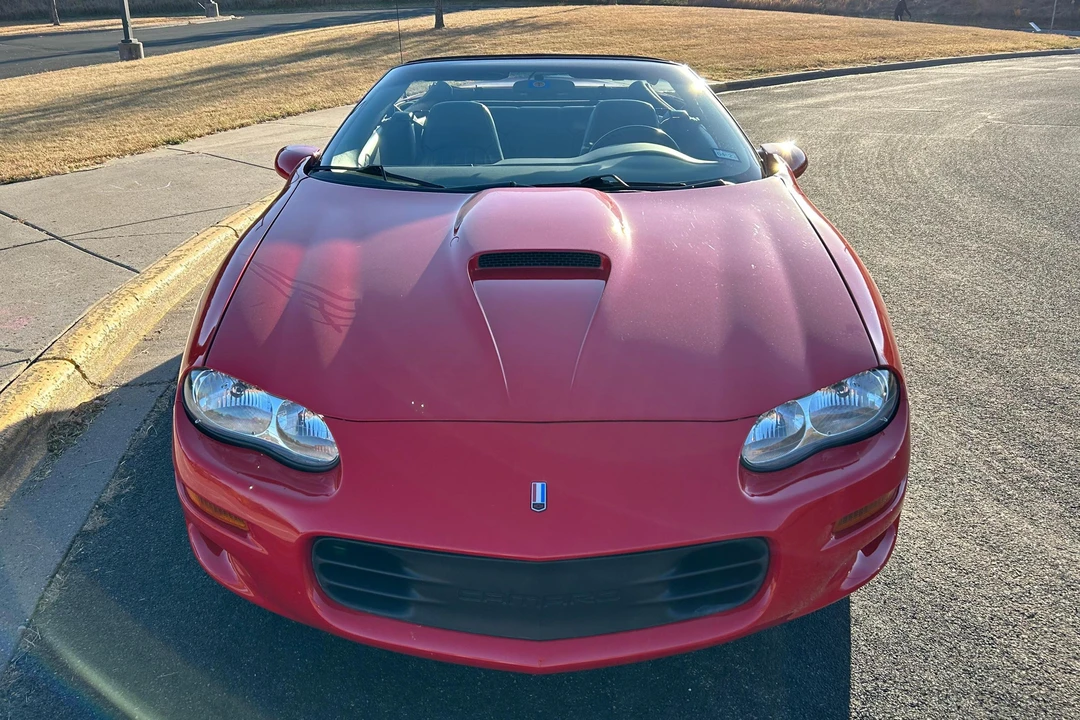 2001 Chevrolet Camaro SS 4th Gen - Image 2 of 31