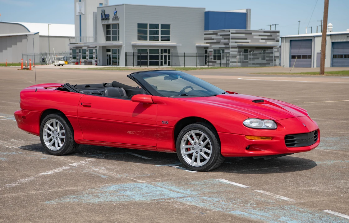 2001 Chevrolet Camaro SS 4th Gen - Image 14 of 31