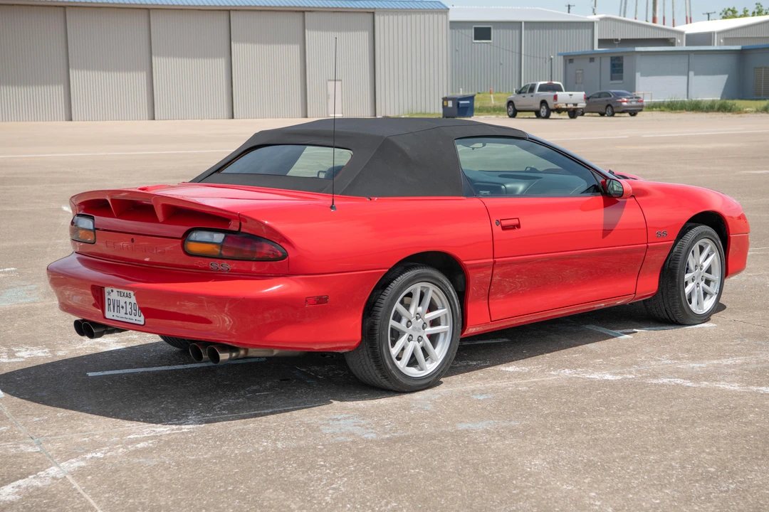 2001 Chevrolet Camaro SS 4th Gen - Image 23 of 31
