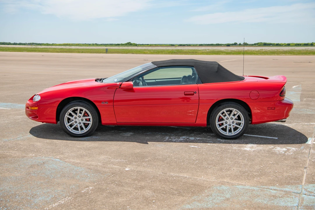 2001 Chevrolet Camaro SS 4th Gen - Image 19 of 31