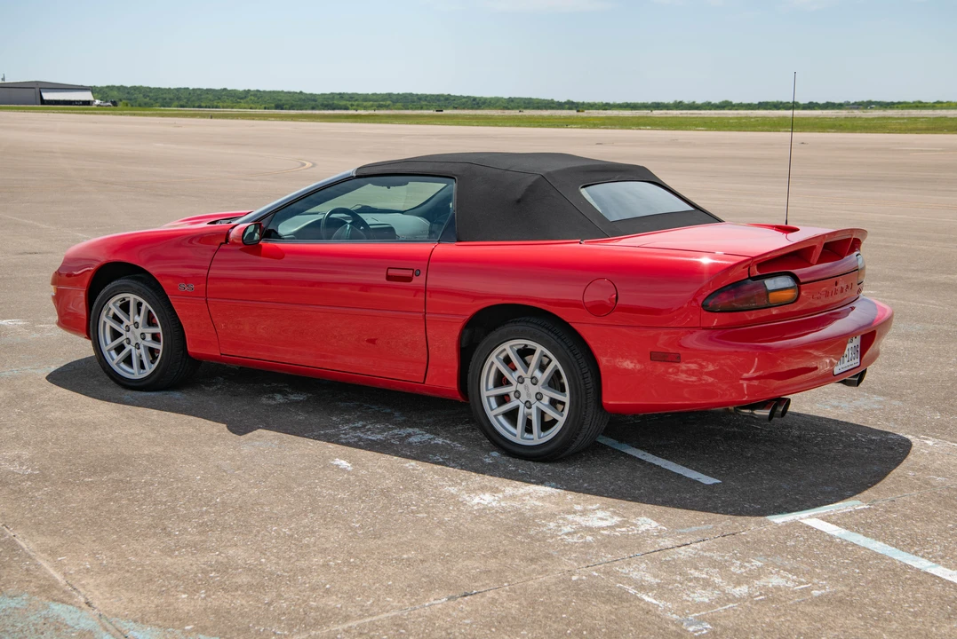 2001 Chevrolet Camaro SS 4th Gen - Image 20 of 31
