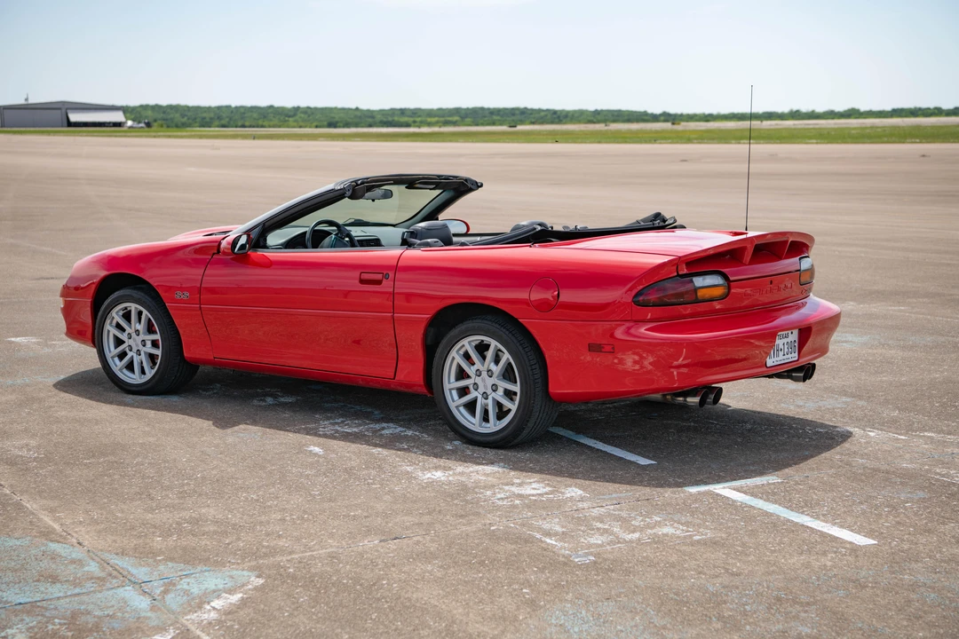 2001 Chevrolet Camaro SS 4th Gen - Image 9 of 31