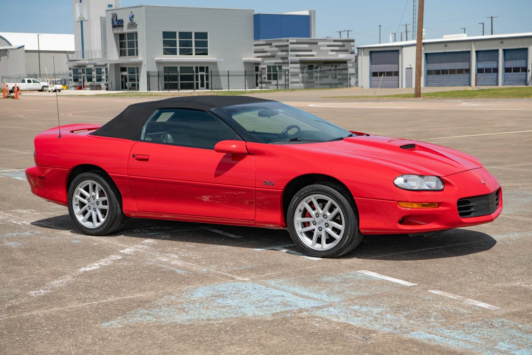 2001 Chevrolet Camaro SS 4th Gen - Image 25 of 31