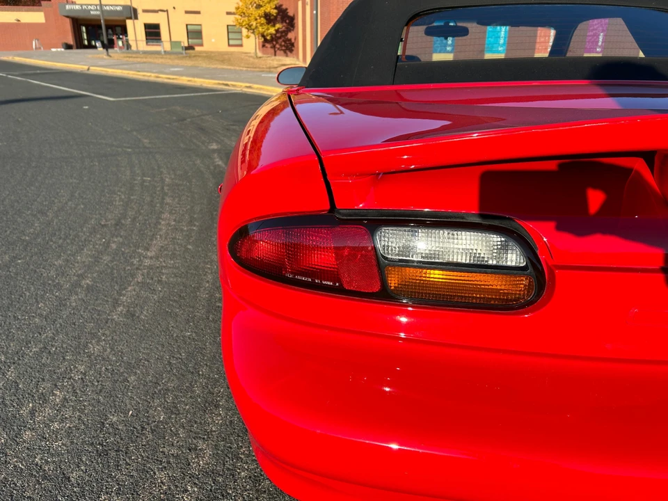 2001 Chevrolet Camaro SS 4th Gen - Image 26 of 31