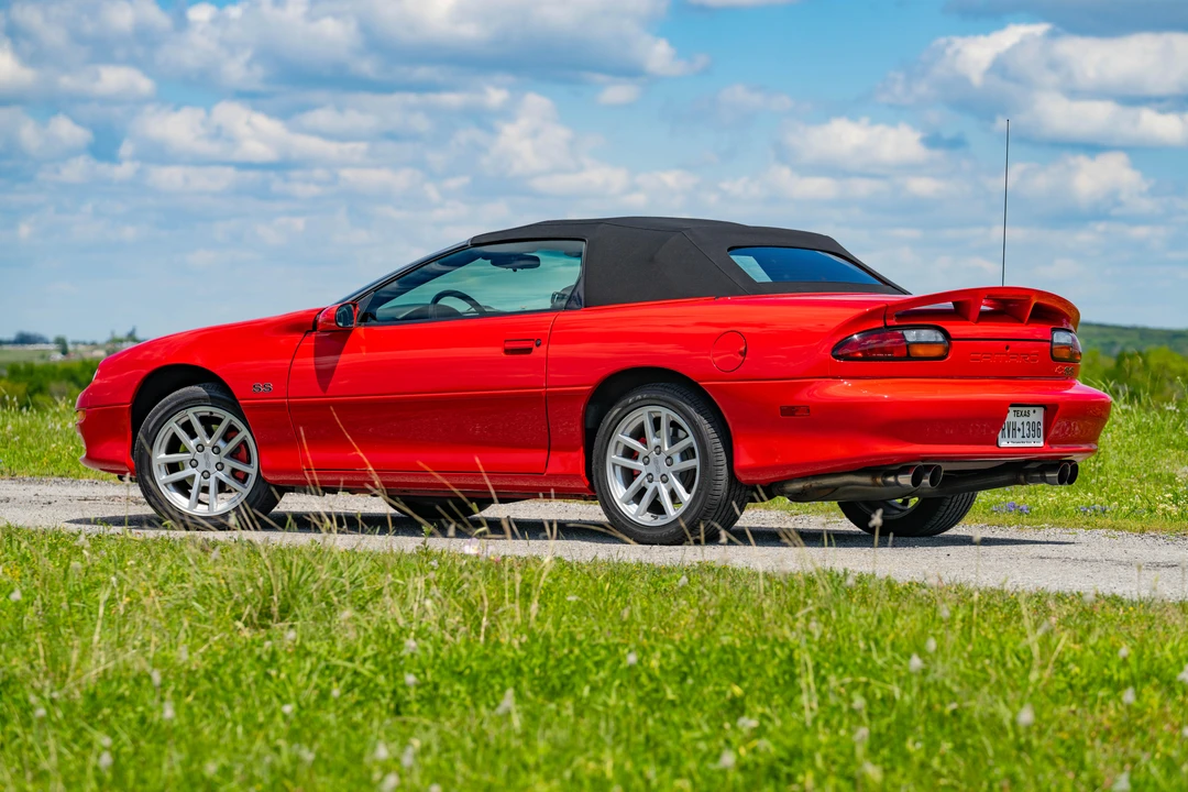 2001 Chevrolet Camaro SS 4th Gen - Image 21 of 31