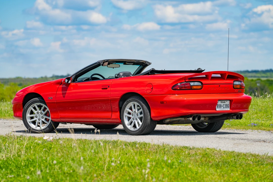 2001 Chevrolet Camaro SS 4th Gen - Image 8 of 31