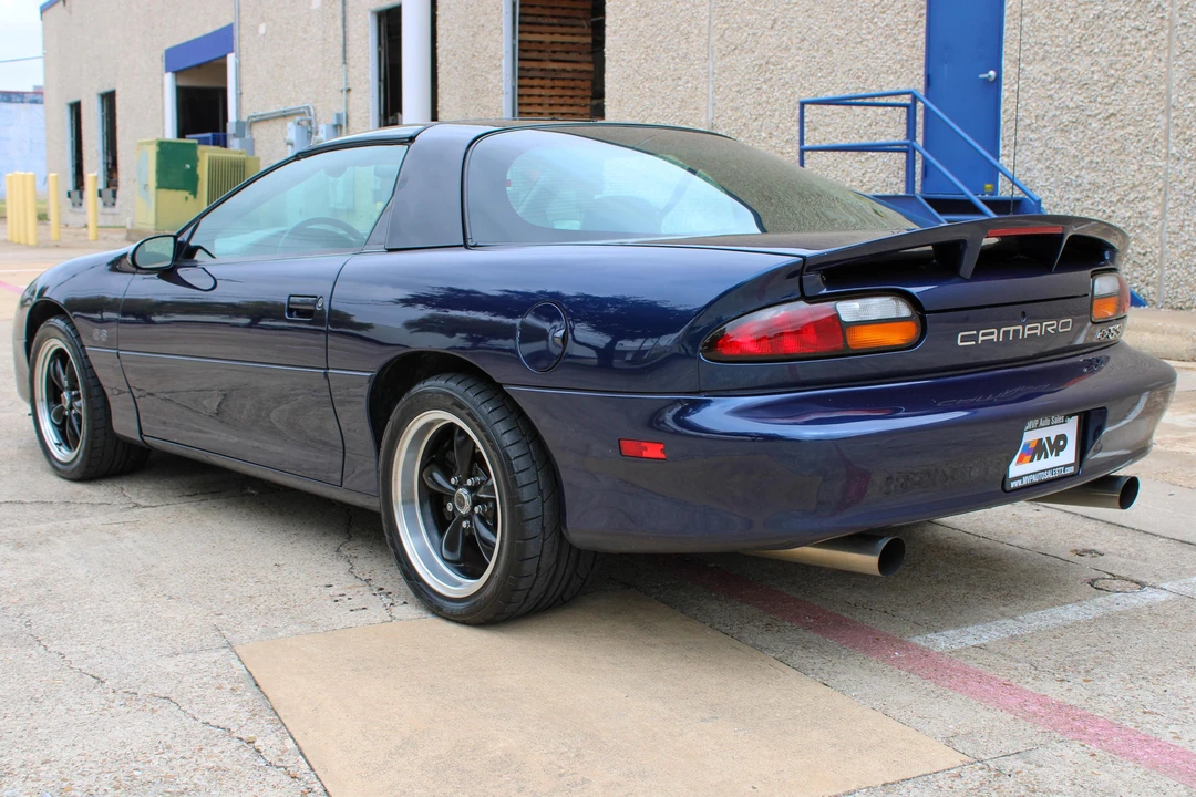 2001 Chevrolet Camaro SS 4th Gen - Image 4 of 31