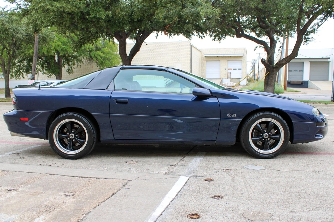 2001 Chevrolet Camaro SS 4th Gen - Image 3 of 31