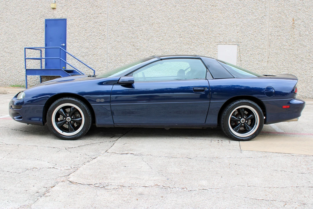 2001 Chevrolet Camaro SS 4th Gen - Image 13 of 31