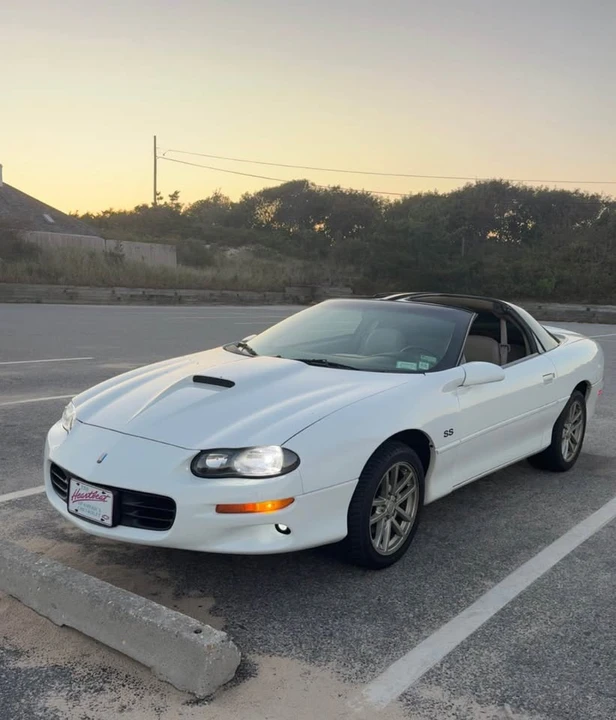 2001 Chevrolet Camaro SS 4th Gen - Image 6 of 18