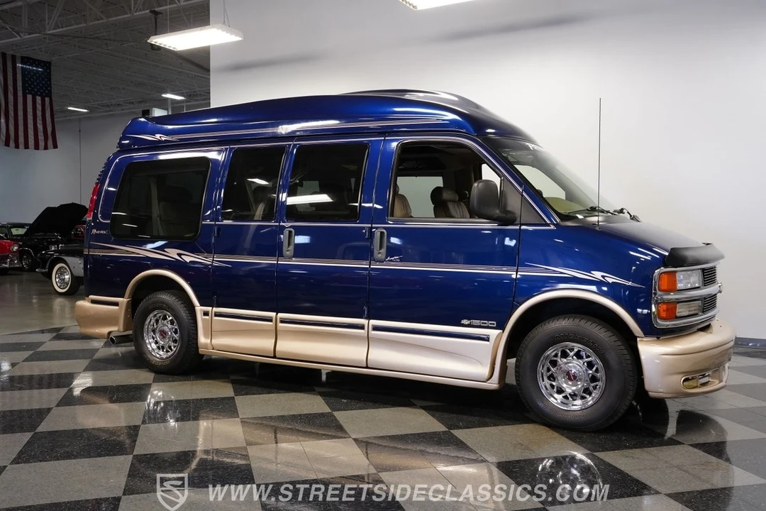 2001 Chevrolet Express - Image 16 of 21