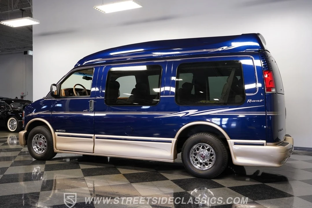 2001 Chevrolet Express - Image 8 of 21
