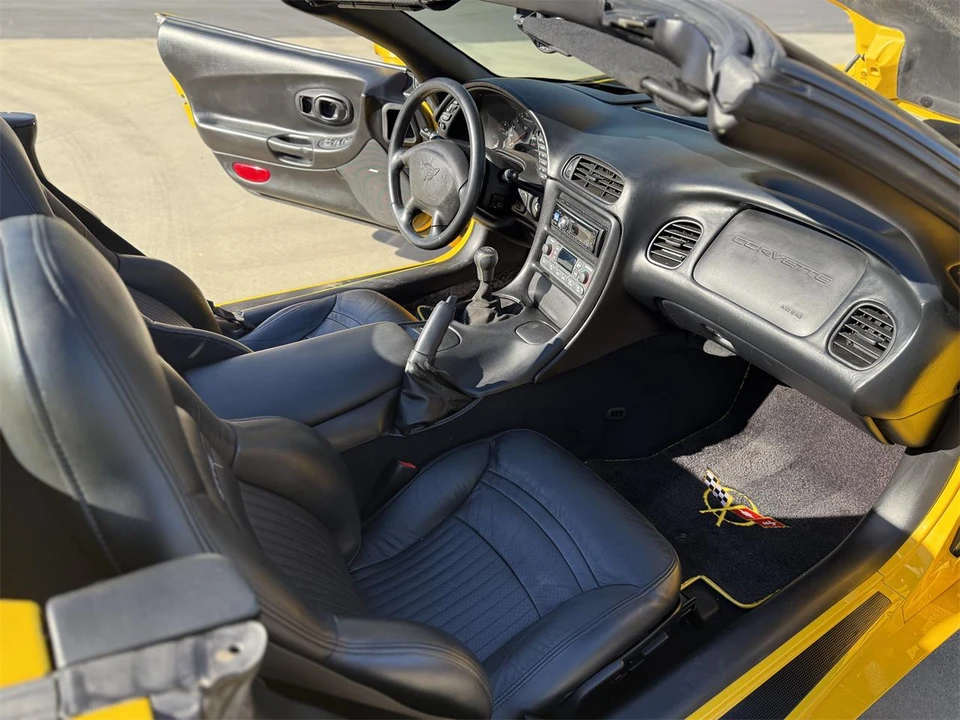 2001 Chevrolet Corvette C5 - Image 8 of 12