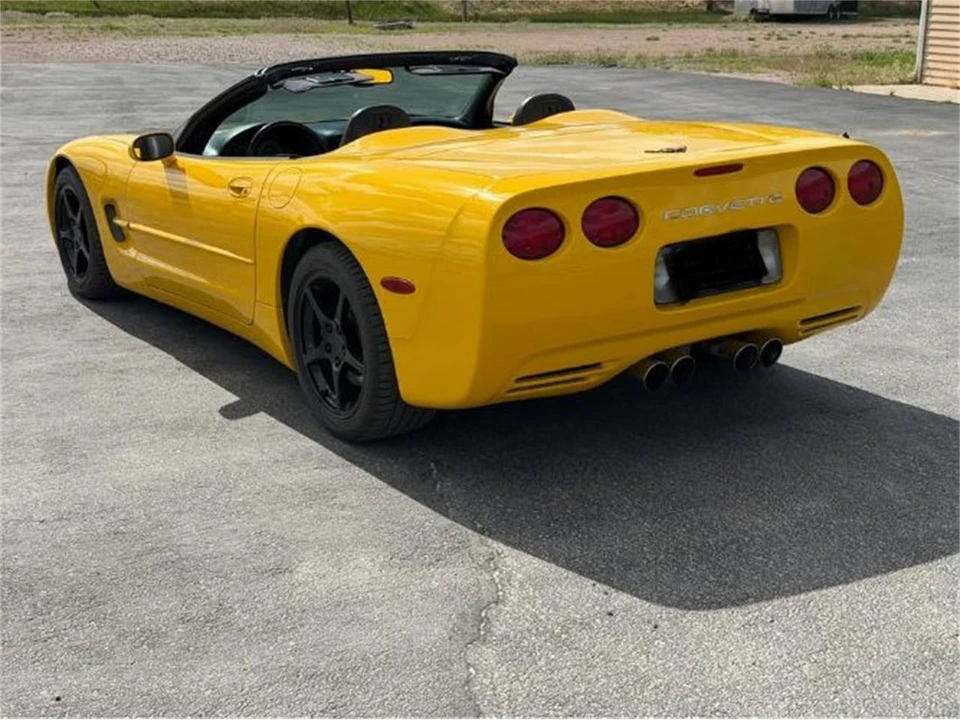 2001 Chevrolet Corvette C5 - Image 2 of 21