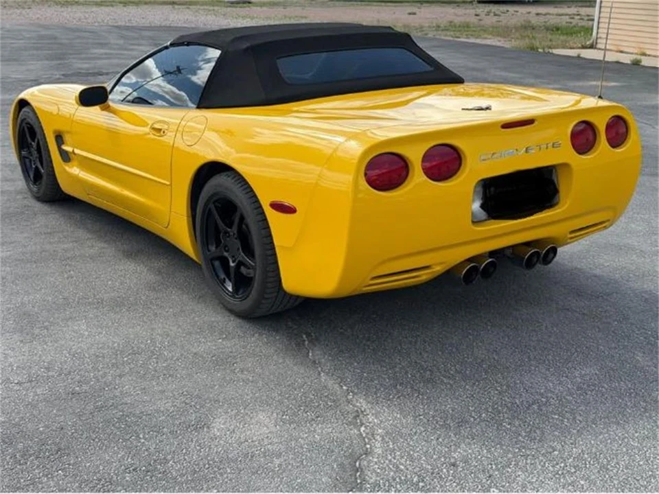2001 Chevrolet Corvette C5 - Image 3 of 21