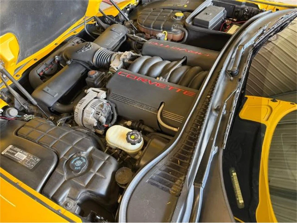 2001 Chevrolet Corvette C5 - Image 17 of 21