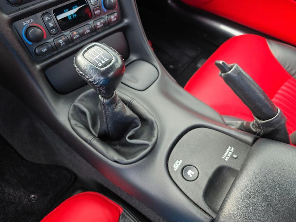 2001 Chevrolet Corvette C5 - Image 10 of 31