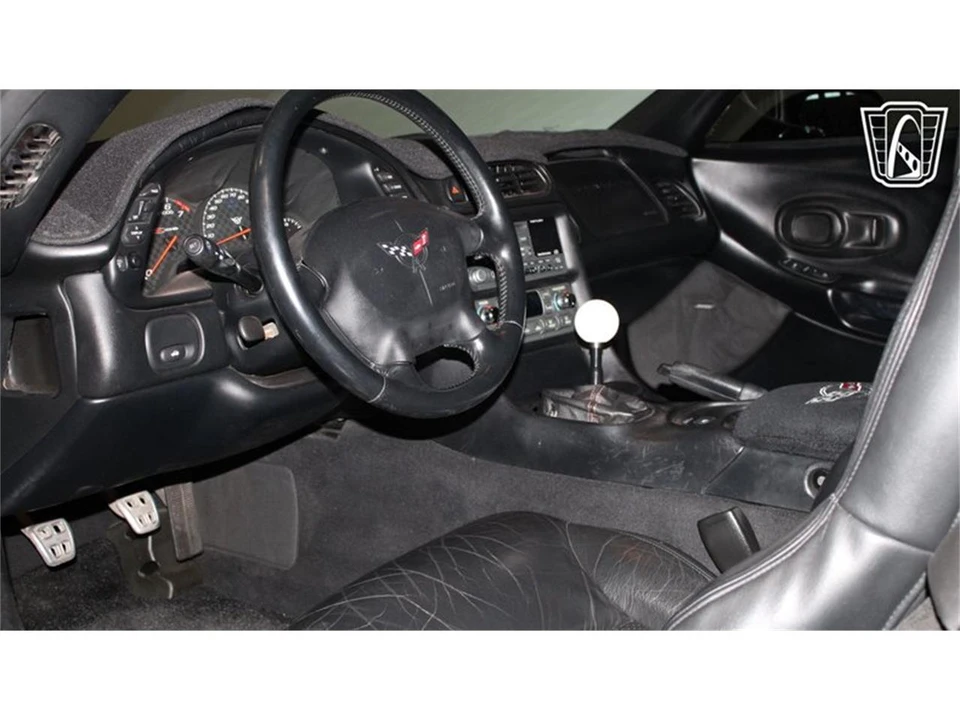 2001 Chevrolet Corvette C5 - Image 13 of 31