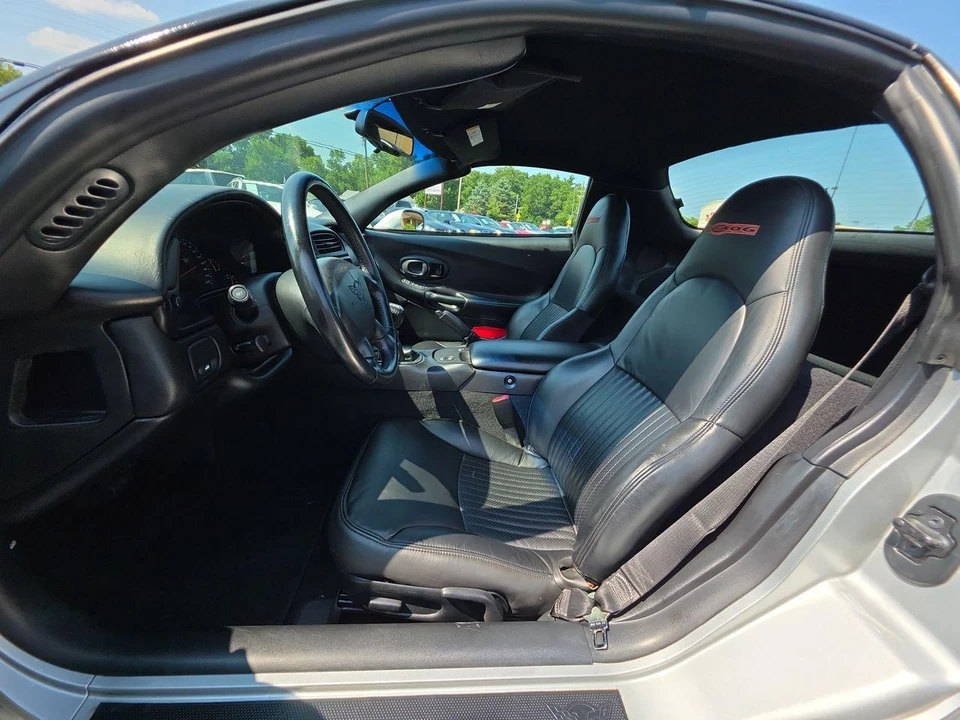 2001 Chevrolet Corvette C5 - Image 3 of 31