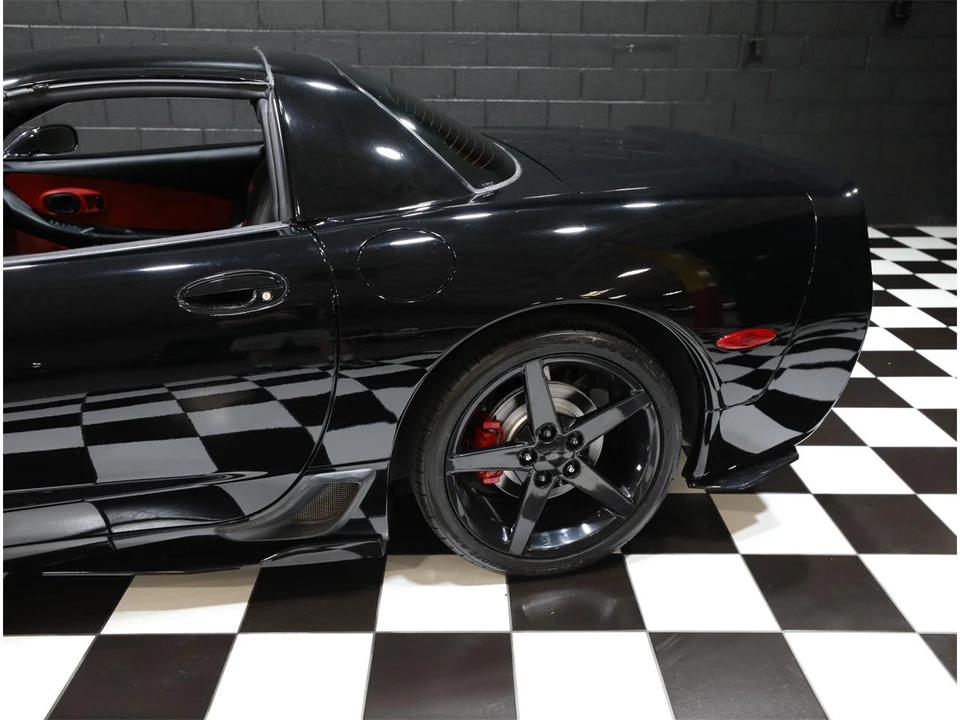 2001 Chevrolet Corvette C5 - Image 28 of 31