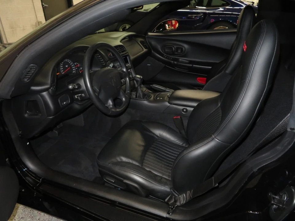 2001 Chevrolet Corvette C5 - Image 3 of 31