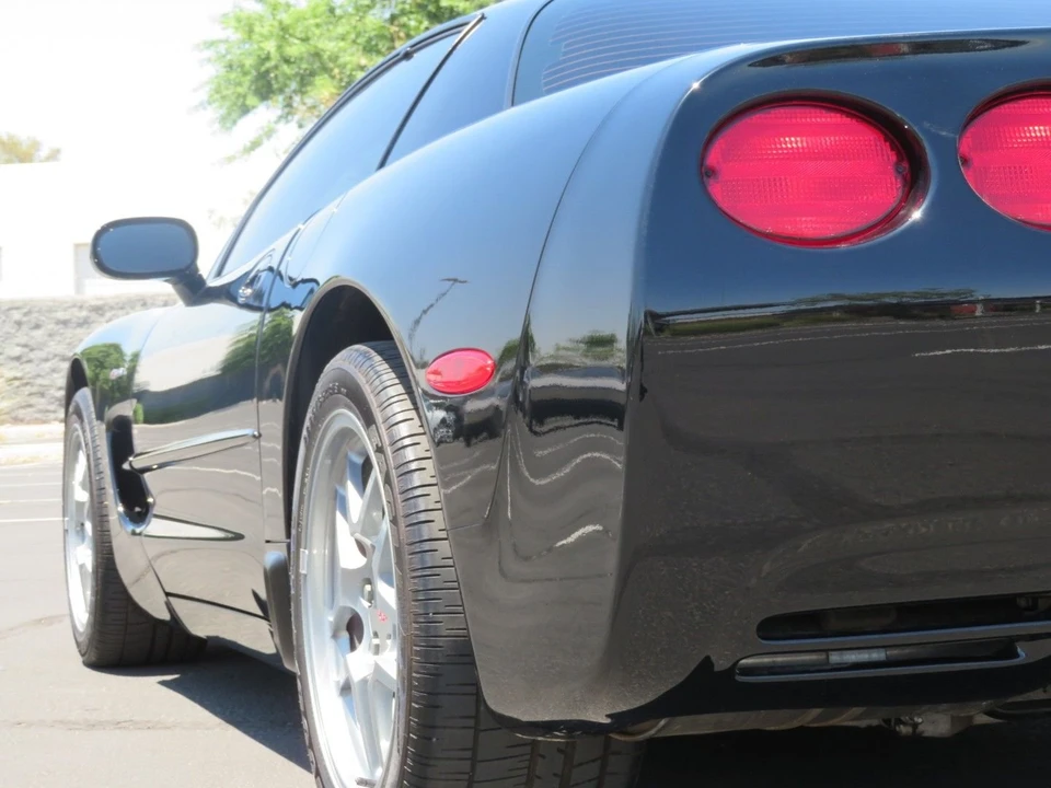 2001 Chevrolet Corvette C5 - Image 25 of 31
