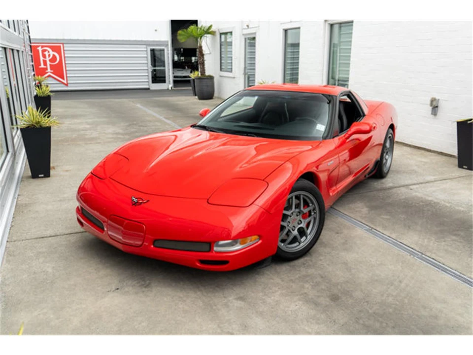 2001 Chevrolet Corvette C5 - Image 3 of 12