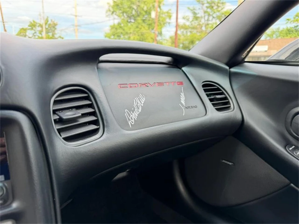 2001 Chevrolet Corvette C5 - Image 23 of 31