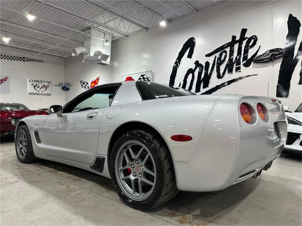 2001 Chevrolet Corvette C5 - Image 4 of 30