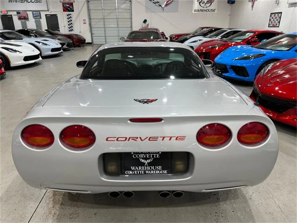 2001 Chevrolet Corvette C5 - Image 17 of 30