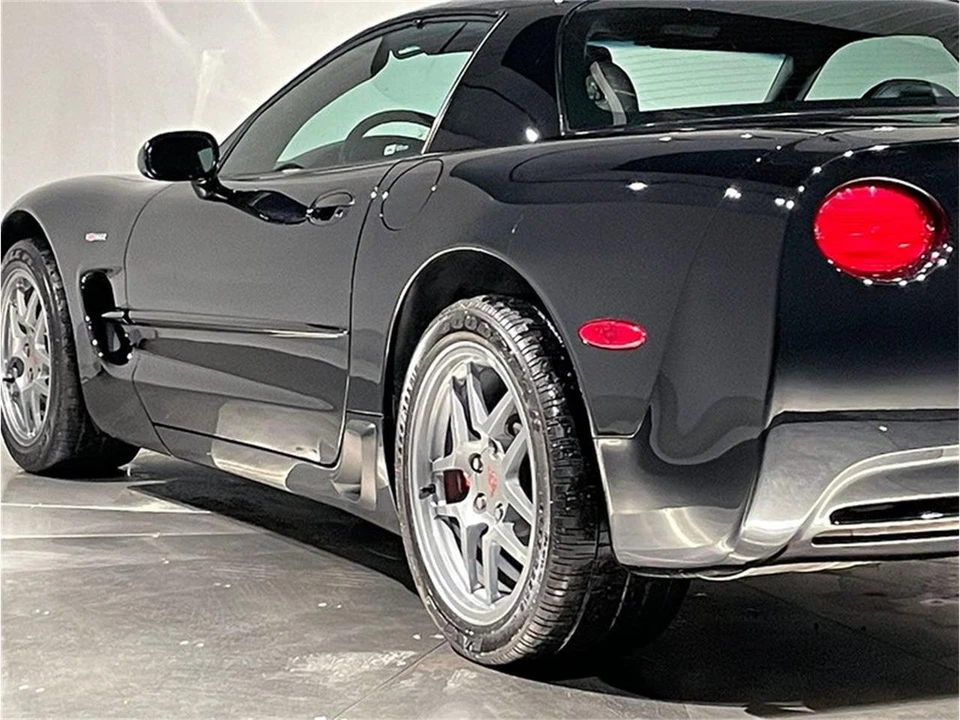 2001 Chevrolet Corvette C5 - Image 28 of 31