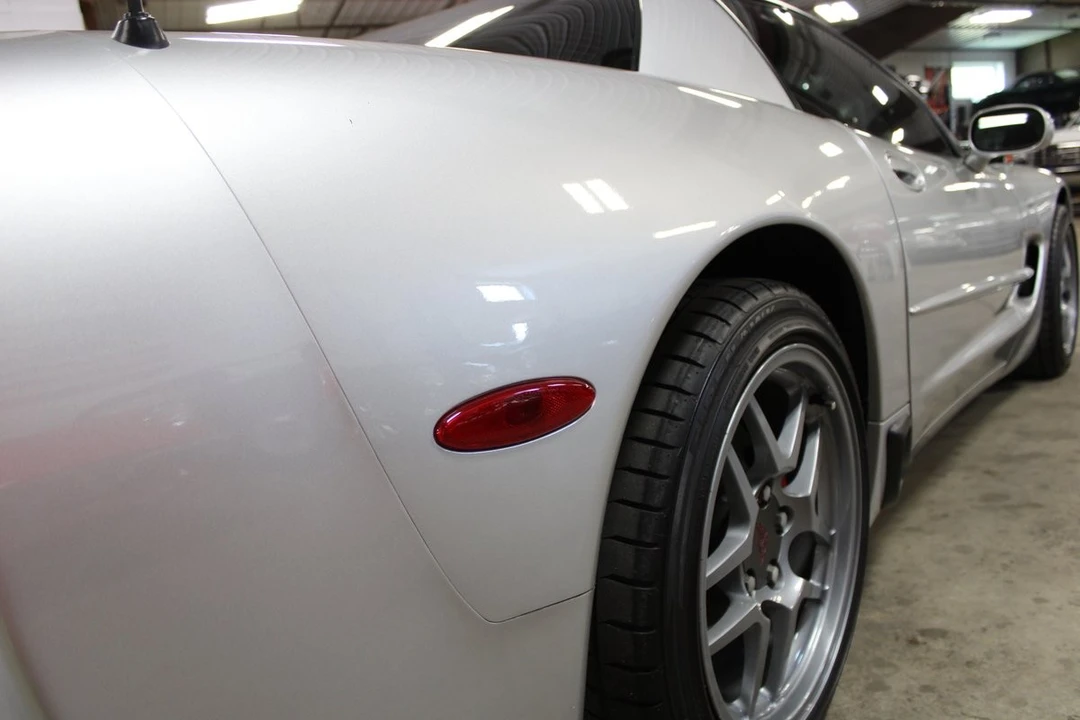 2001 Chevrolet Corvette C5 - Image 13 of 31