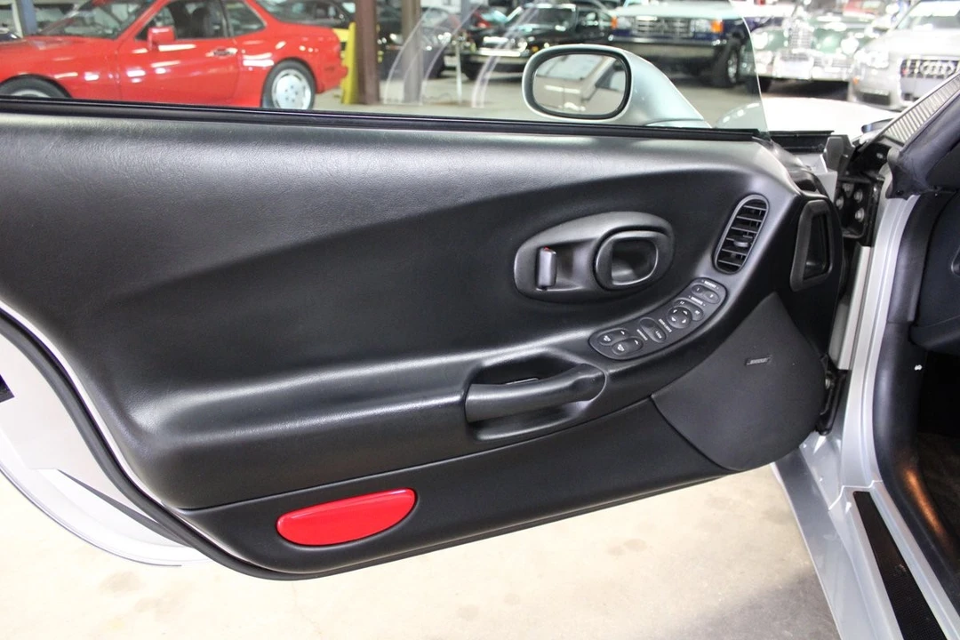 2001 Chevrolet Corvette C5 - Image 25 of 31